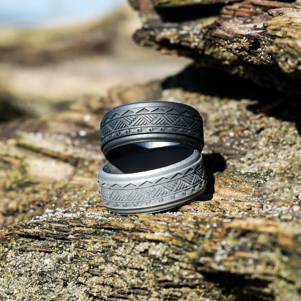 Warrior of Strength Shark Teeth Silicone Ring on Rise 8mm