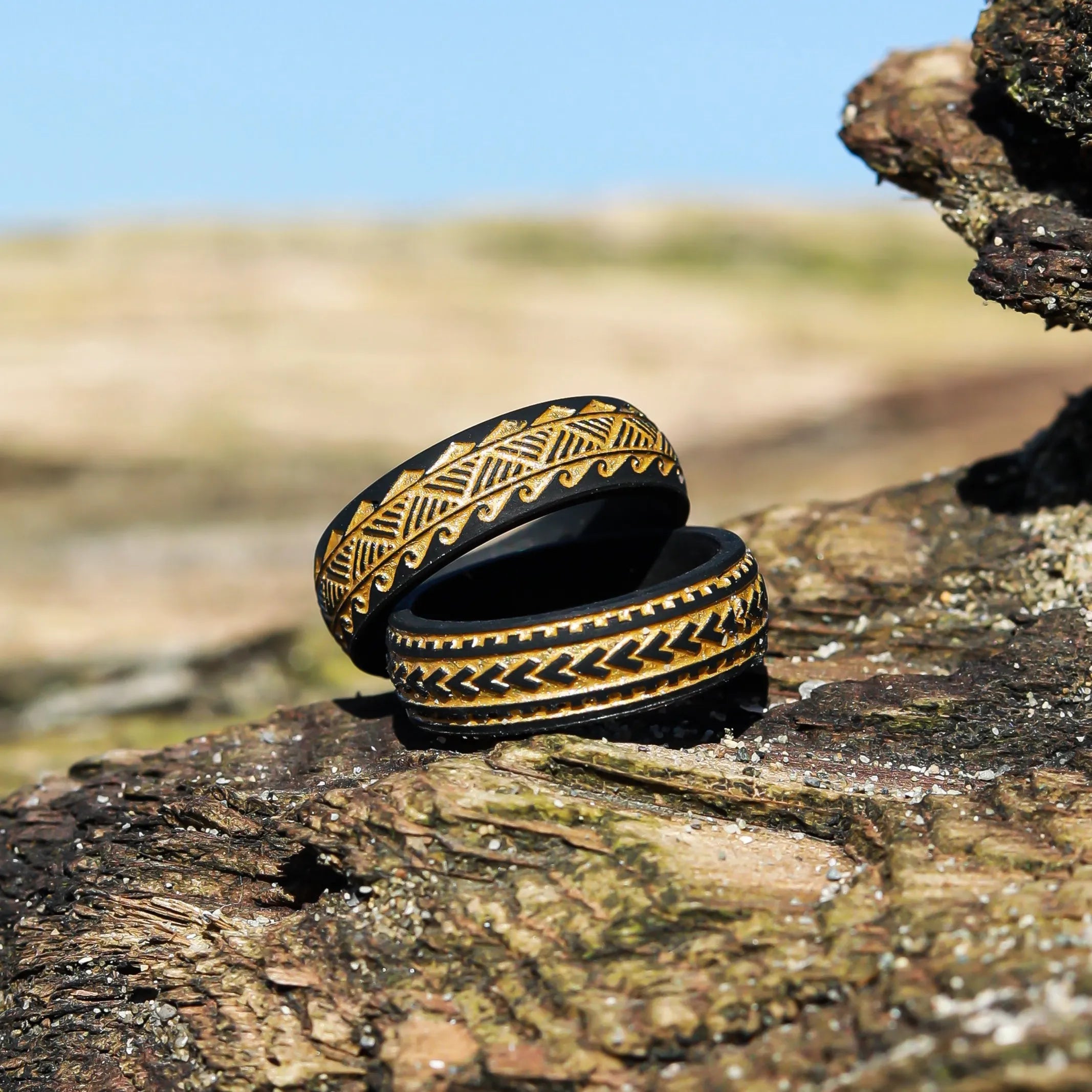 Warrior of Strength Shark Teeth Silicone Ring on Arc 6mm