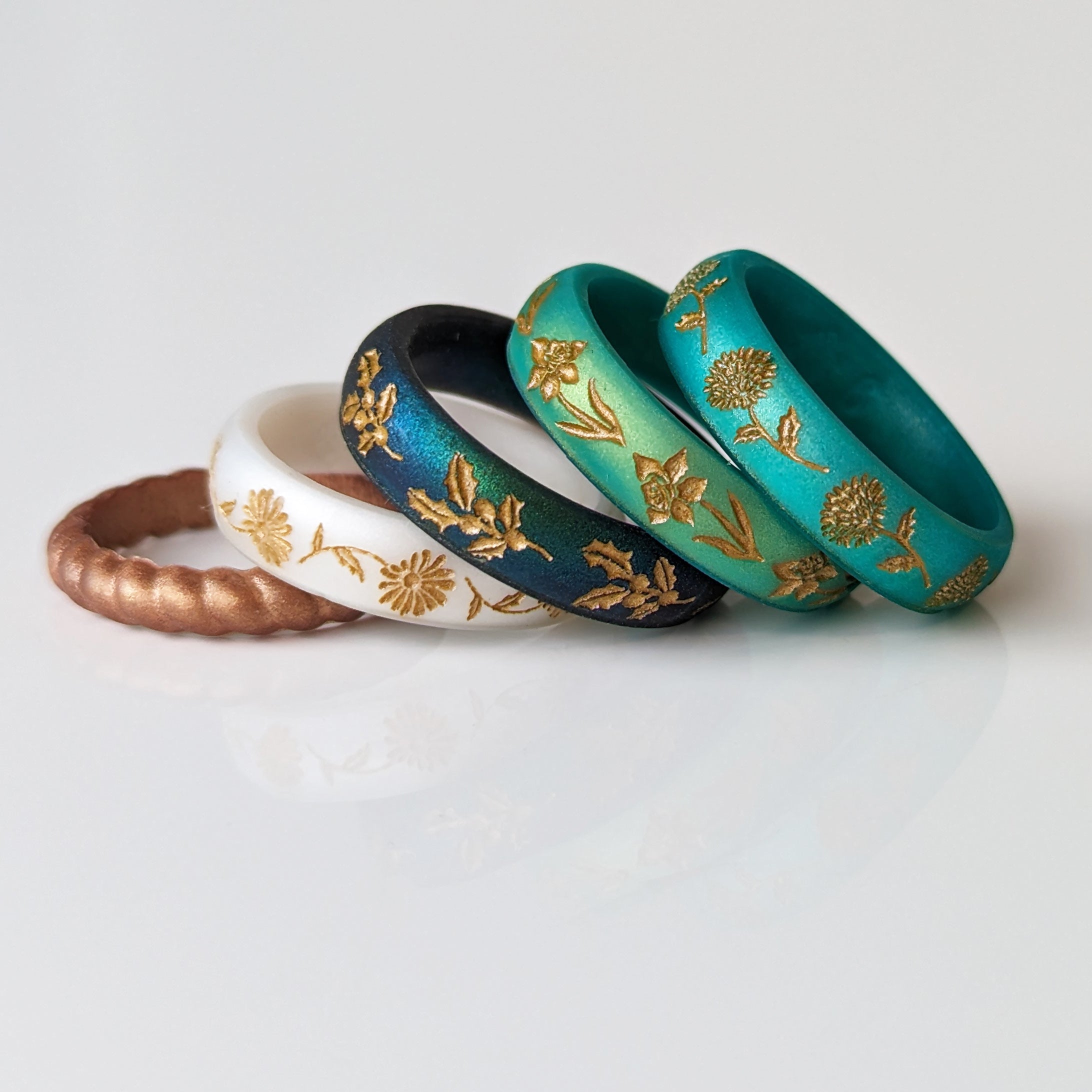 Gold Rose Silicone Ring, June Birth Flower on Arc 4mm